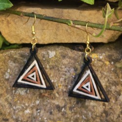 BO Triangle - Noir, argenté, doré, bronze et blanc