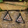 BO Triangle - Noir, argenté, doré, bronze et blanc