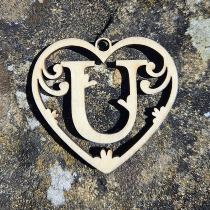 Lettre coeur U