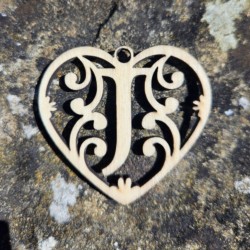Lettre coeur J