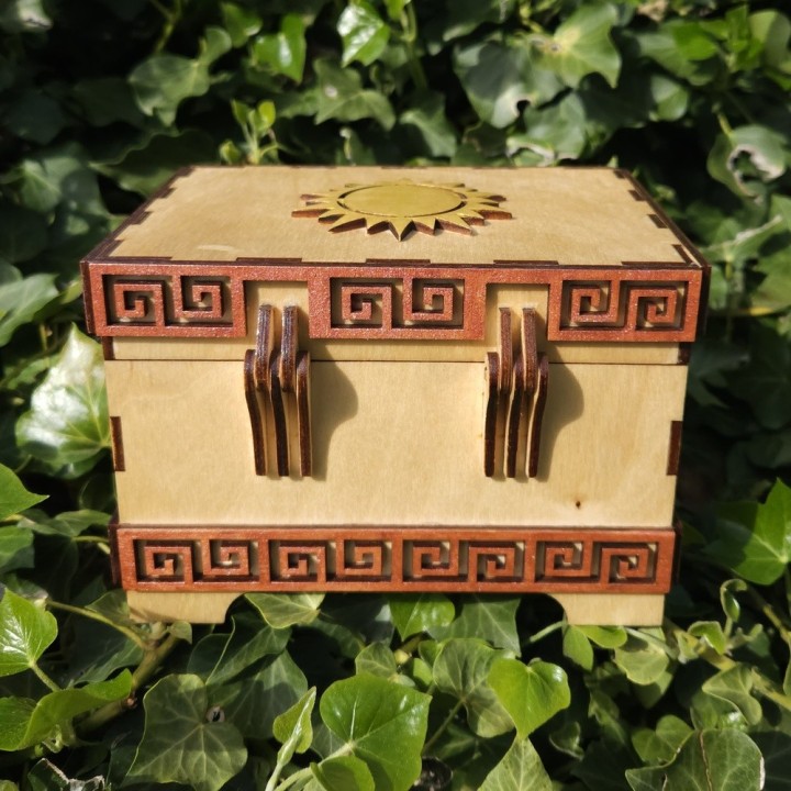 Coffret lions _ doré, bronze et bois