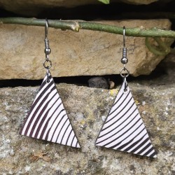 BO triangles 3,3cm noir et blanc