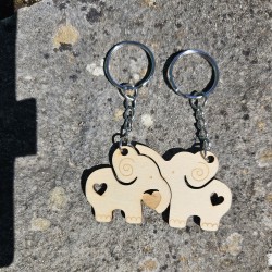 Porte-clés éléphants amoureux